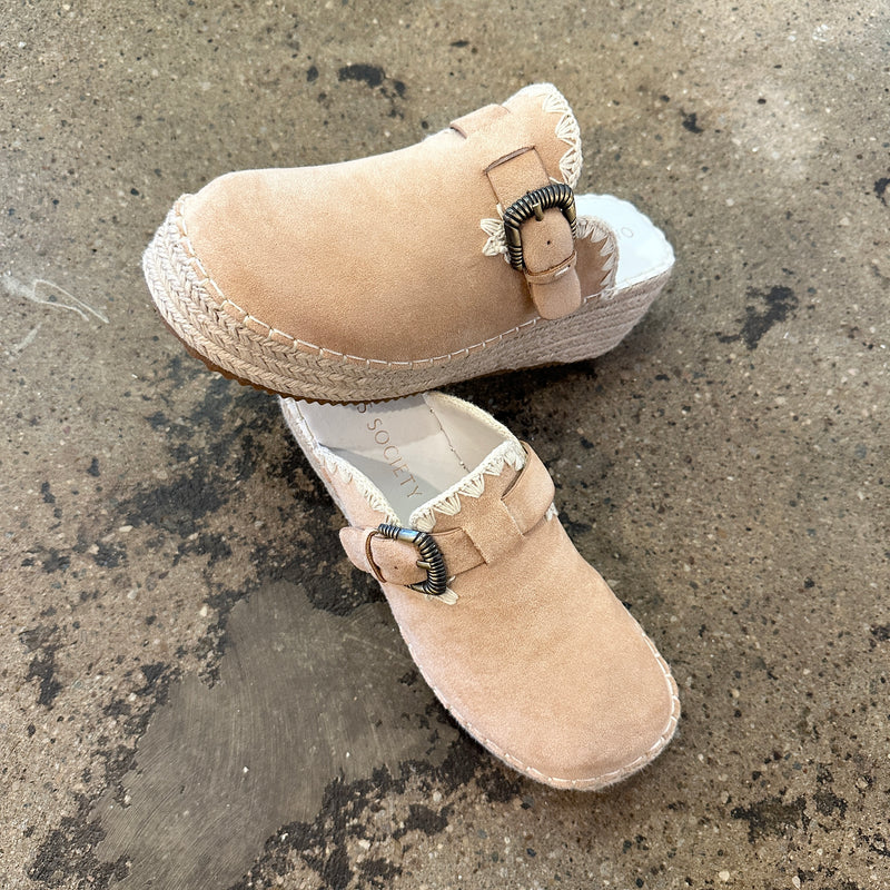 Raffia Clogs