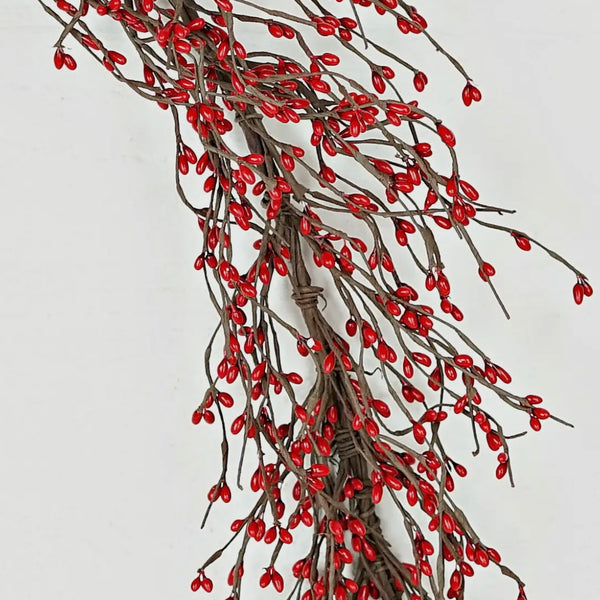 Red Pips Garland