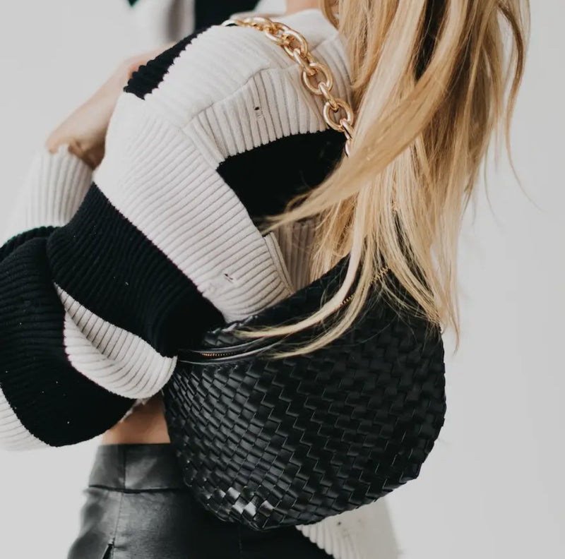 Bold Metal Chain Shoulder Strap