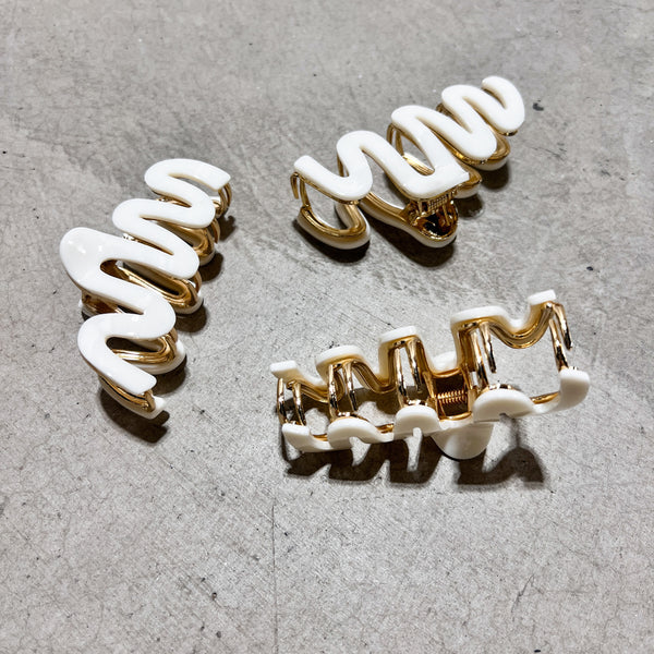 Wavy Hair Claw Clips